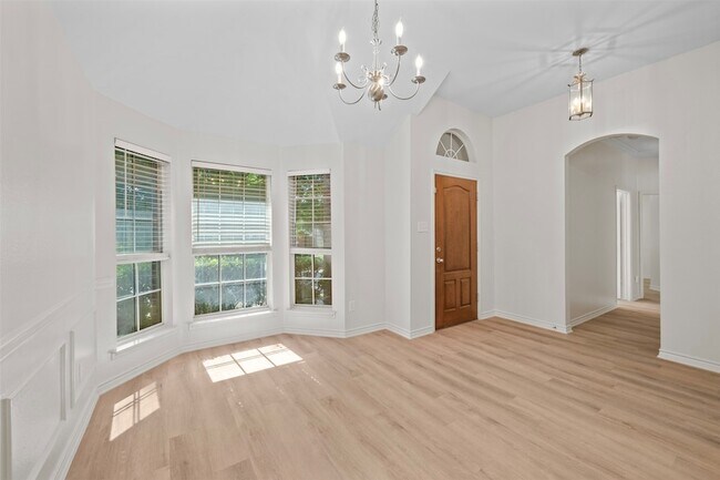 Building Photo - 3601 Carmel Mountain Dr