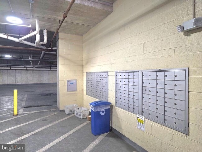 Building Photo - 4551 Strutfield Ln
