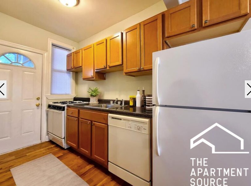 Building Photo - 628 W Barry Ave