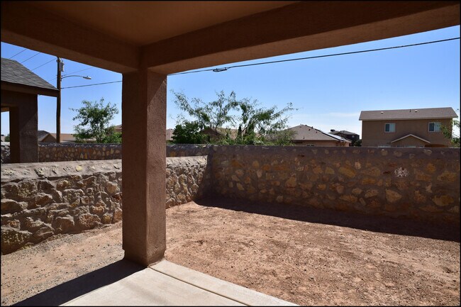 Building Photo - 5440 Limestone Dr