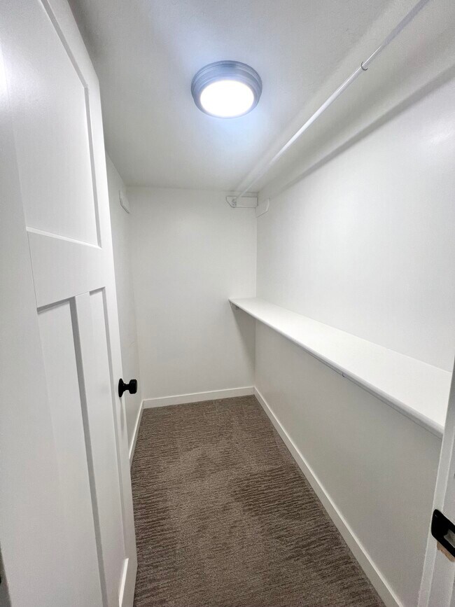 Building Photo - 2566 W 3900 N