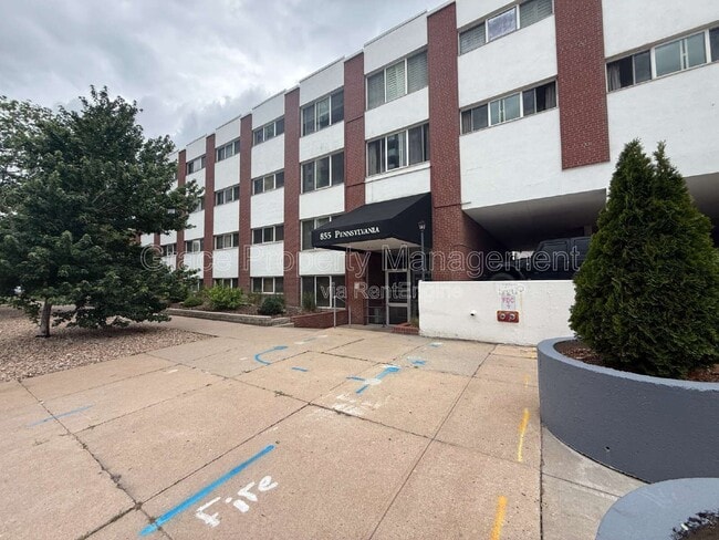 Building Photo - 855 Pennsylvania St
