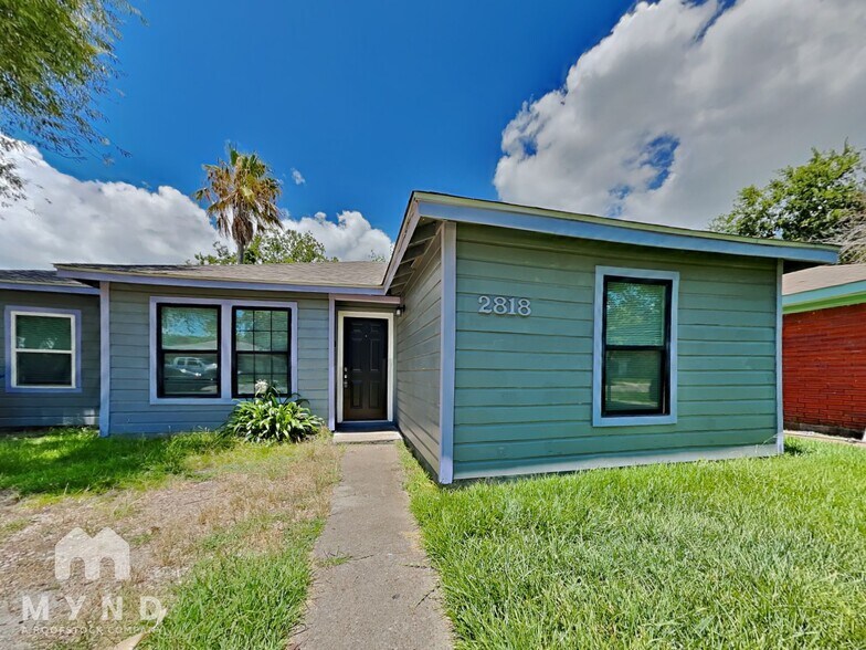 Primary Photo - 2818 4th Ave N