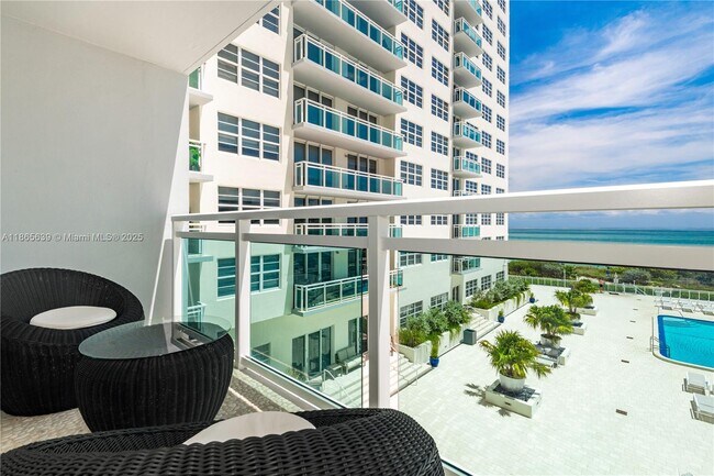Building Photo - 6917 Collins Ave