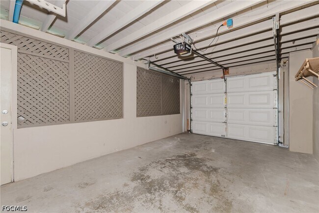Building Photo - 1310 La Faunce Way
