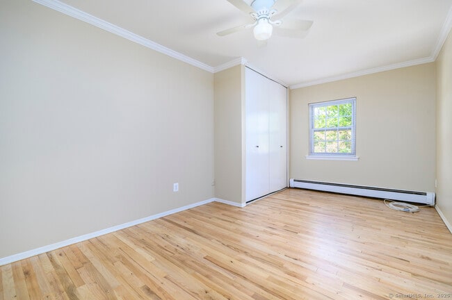 Building Photo - 398 Courtland Ave