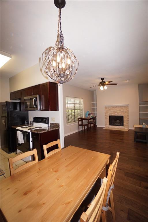 Building Photo - 203 E 31st St