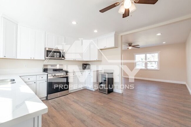 Building Photo - New 3 Bedroom 1 Bathroom House for Rent in Ontario CA 91764