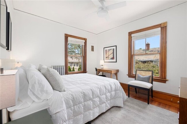 Building Photo - 14 Greenough Pl