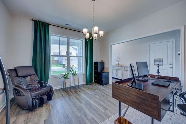 Building Photo - Luxurious 3 bedrooms 2.5 bath home in Nort...