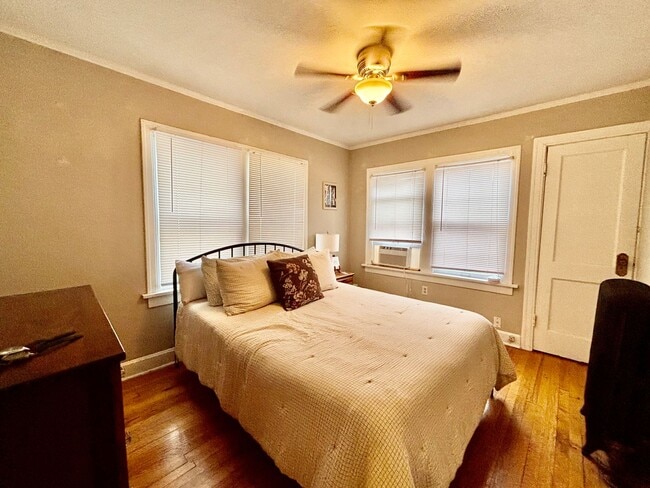 Building Photo - 5106 Baltimore Ave