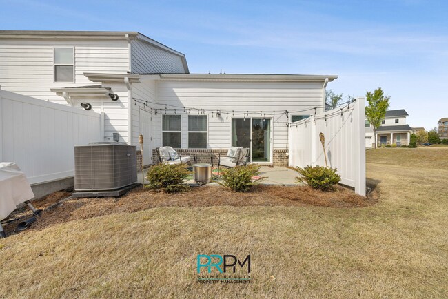 Building Photo - 63 Galley Ln