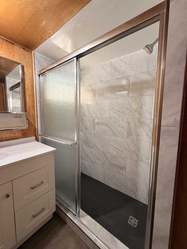 Building Photo - 254 Shoshone Ln