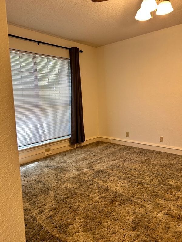 Building Photo - 5704 Lands End St