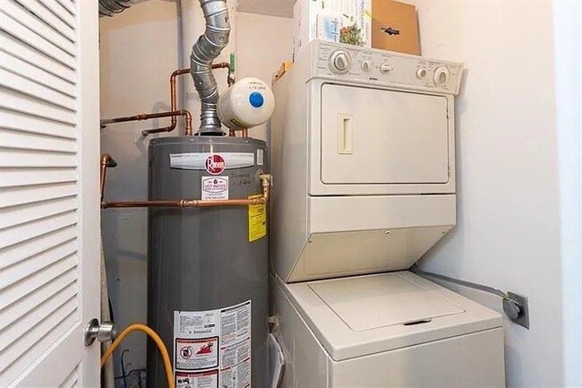 Building Photo - 4630 Vinings Central Run SE