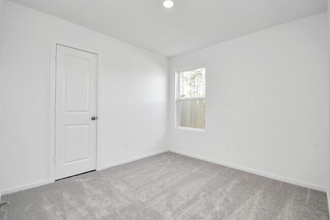 Building Photo - 22760 Hackberry Leaf Dr