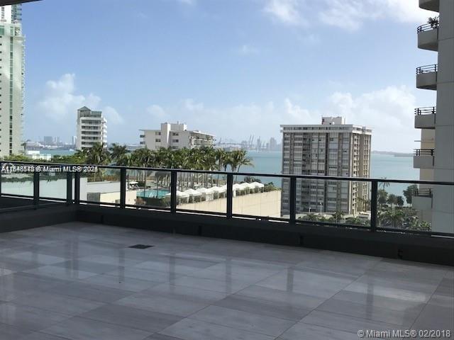 Building Photo - 1451 Brickell Ave