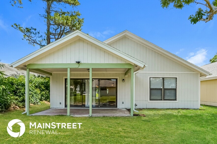 Building Photo - 969 Belleflower Dr