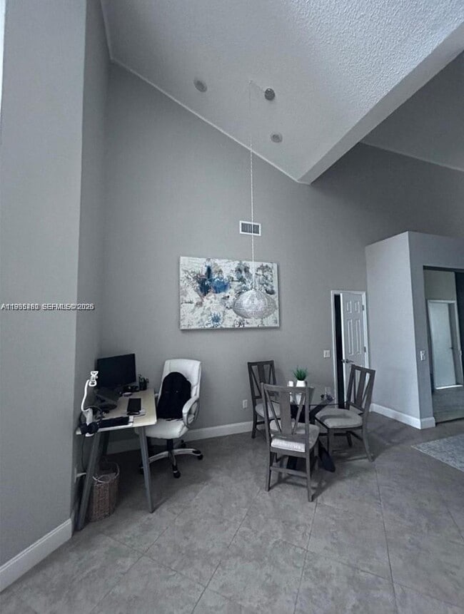 Building Photo - 51 N Lakeshore Dr