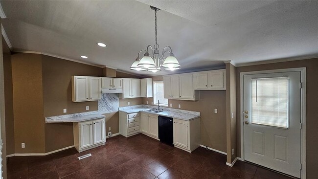Building Photo - 10222 Elderberry Park Ln