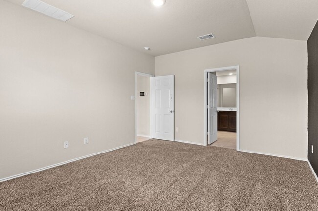 Building Photo - 4906 Karen Grn Dr
