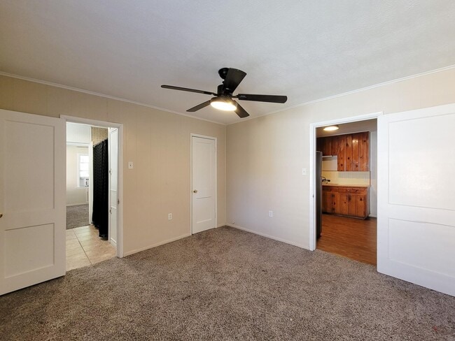 Building Photo - 1107 Milam St