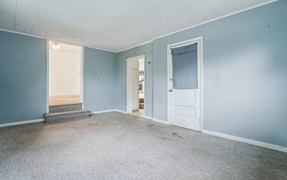 Building Photo - 102 2nd St