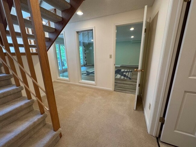 Building Photo - 524 Equinox on The Battenkill