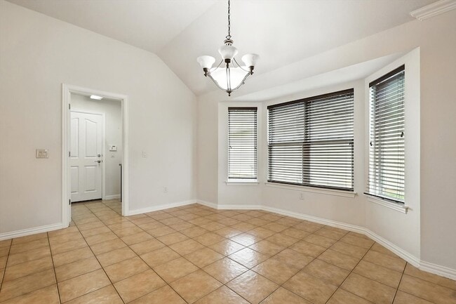 Building Photo - 10000 La Jolla Way