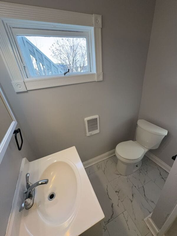 Building Photo - 746-748 River Street