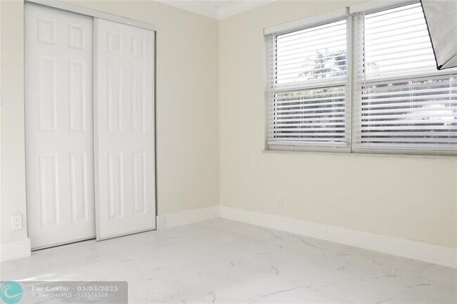 Building Photo - 3336 Quail Close
