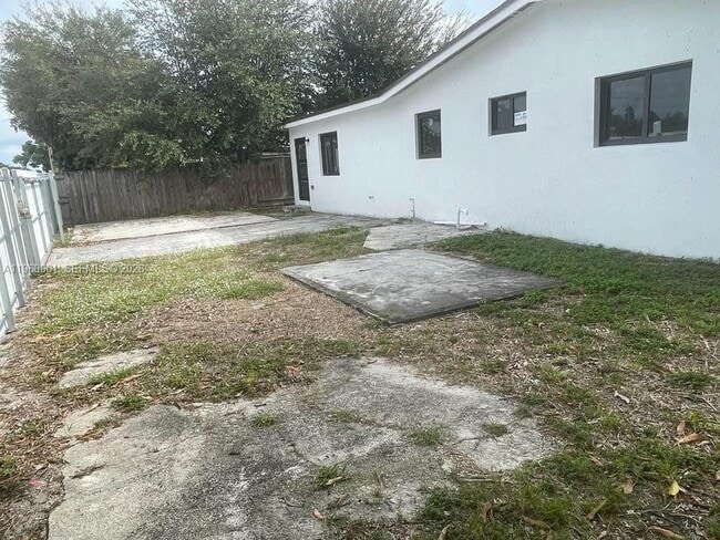 Building Photo - 3051 NW 102nd St