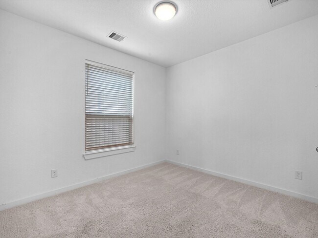 Building Photo - 952 Malibu Shr Ln