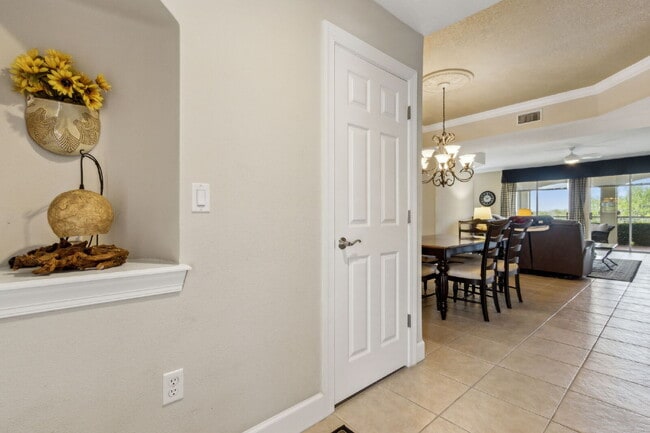 Building Photo - Fully Furnished 3/3 Ocean Grande Condo