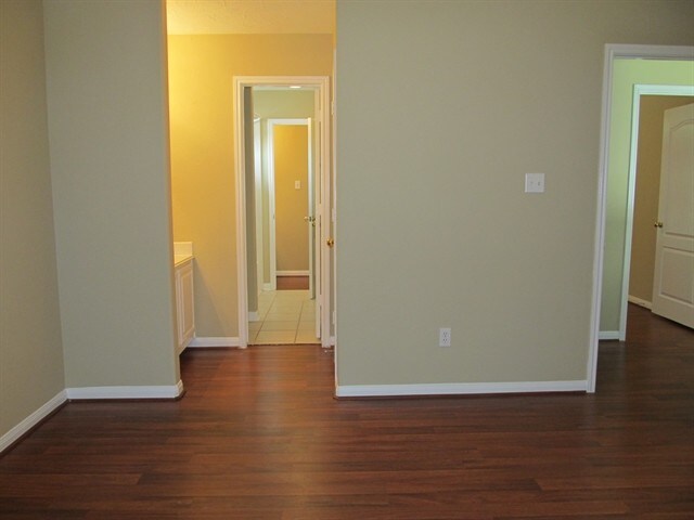 Building Photo - 17507 Whispering Star Ct