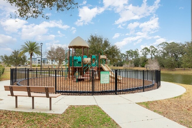 Building Photo - BEAUTIFUL UPDATED 4 bedroom home in great community!