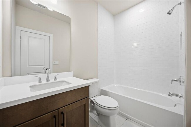 Building Photo - 1235 Weatherway Ln