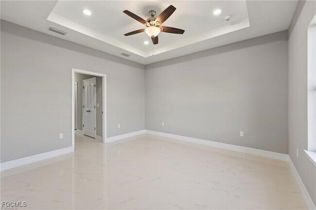 Building Photo - 524 Kingsbury Ln