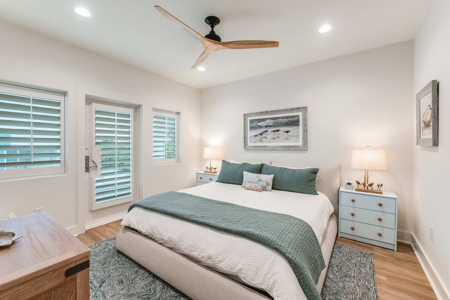 Building Photo - 119 6th St