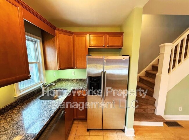 Building Photo - 2703 White Ave