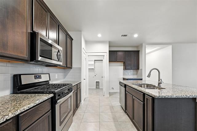 Building Photo - 1581 Ferguson Dr