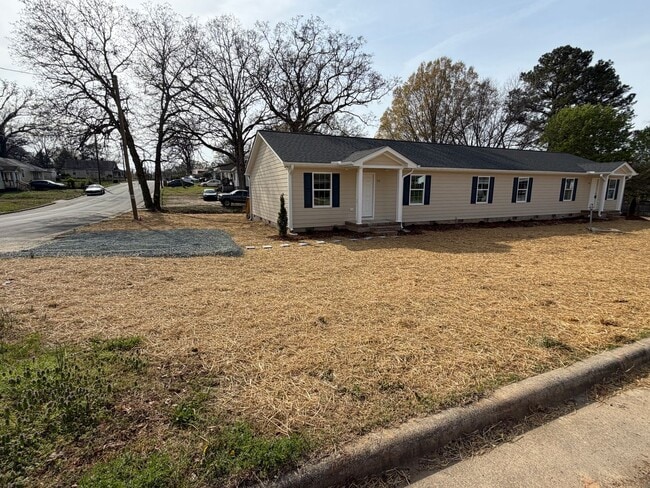 Building Photo - New construction 3bed 2 bath rental home Burlington, NC  COMING SOON!