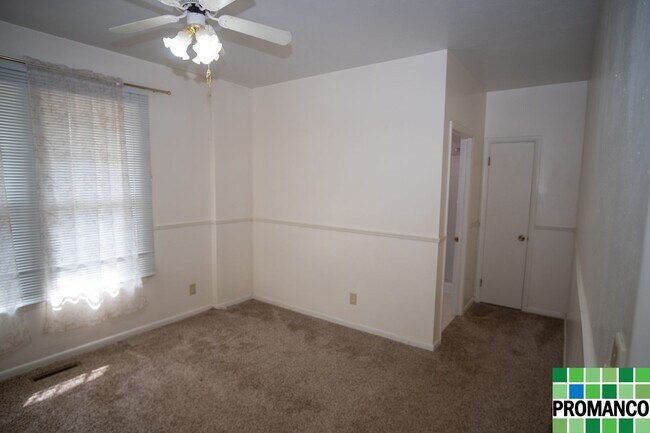 Building Photo - Very nice Single-Family home!