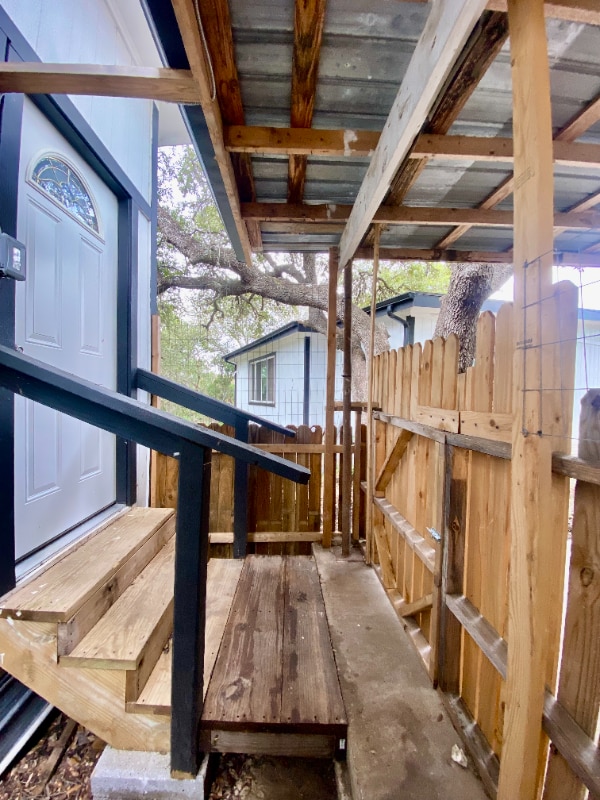 Building Photo - 201 Harmons Way