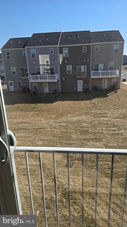 Building Photo - 66 Trotting Rd