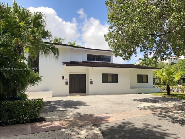 Primary Photo - 401 Majorca Ave