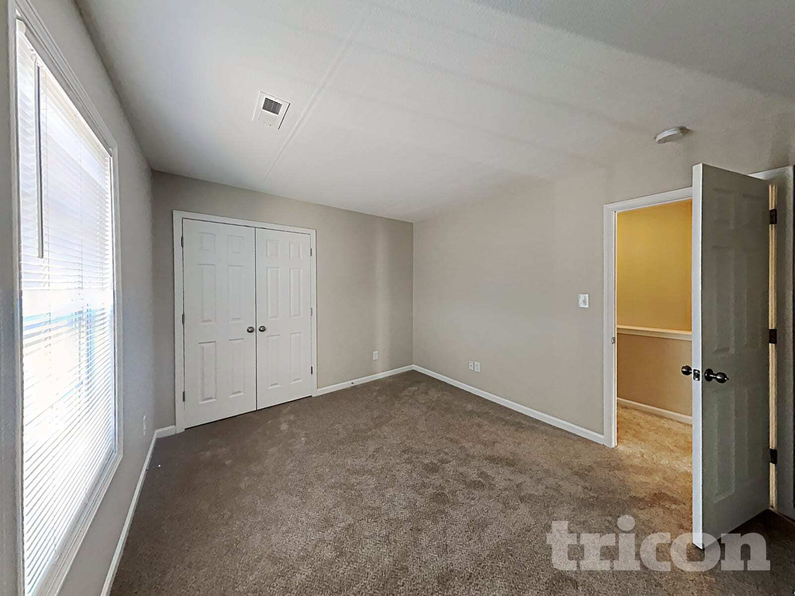 Building Photo - 4504 Valendra Dr
