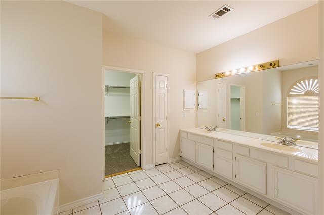 Building Photo - 3016 Pataula Ln