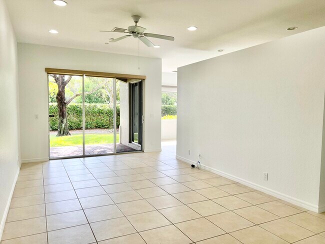 Building Photo - 44 Lancaster Rd