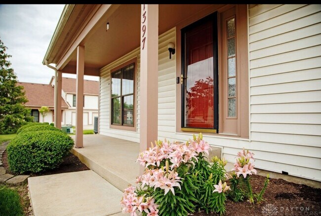 Building Photo - 1397 Sanzon Dr